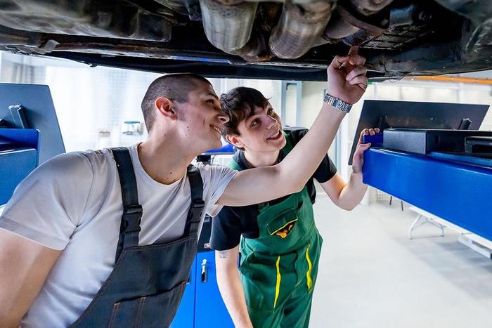 Более 2,7 тыс. человек прошли обучение в "Московской технической школе"