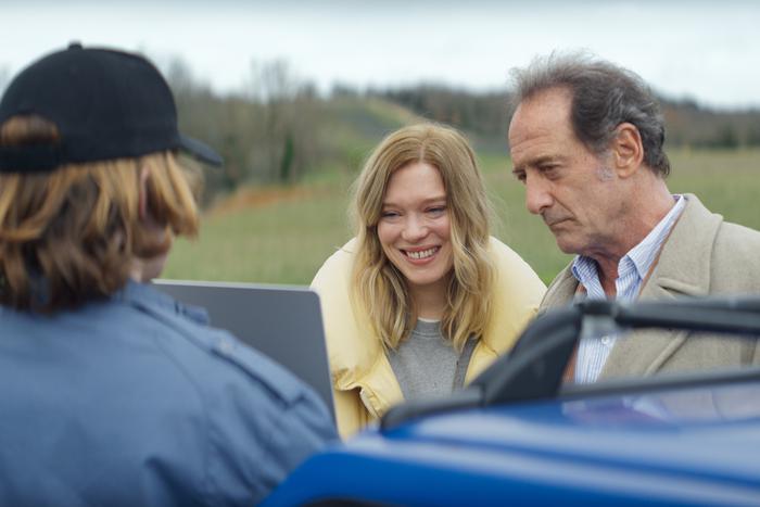 В прокат выходит картина "Второй акт", в которой показаны съёмки фильма от искусственного интеллекта