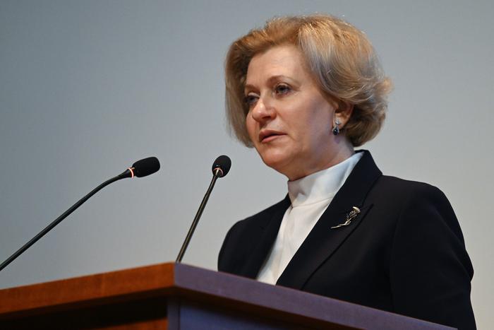 Попова сделала заявление о вспышке ботулизма в России
