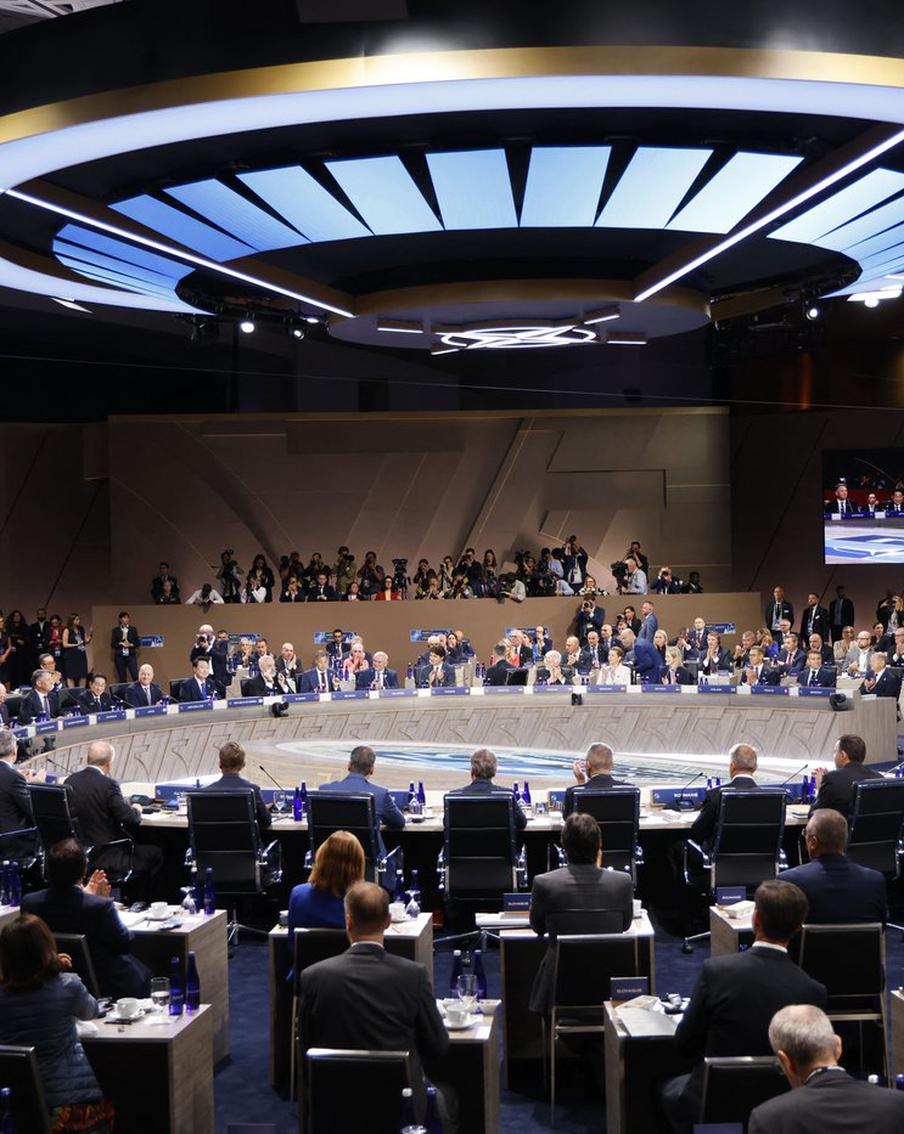 Блок НАТО провёл юбилейный саммит организации. Чем завершилась 75-я встреча стран-участниц альянса?