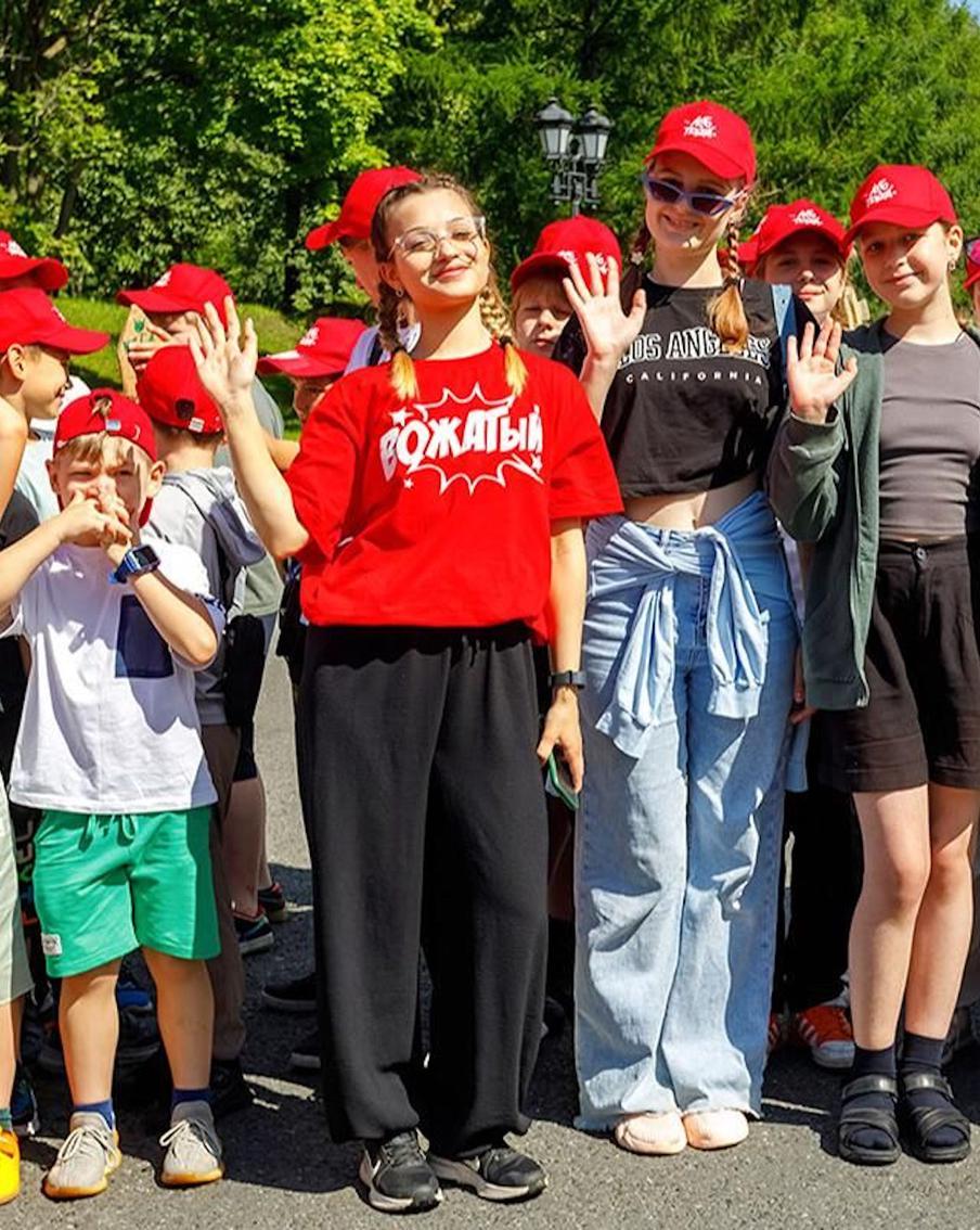 Пленэры, спорт и концерты: Собянин рассказал, как детям провести лето в Москве