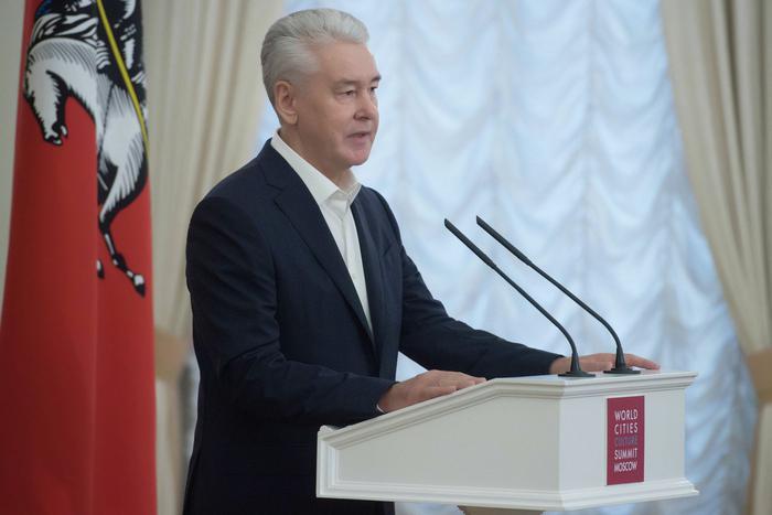 Собянин: Город помогает компаниям привлекать средства на развитие производства