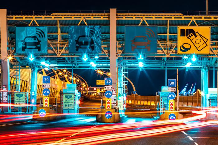 В Думе призвали разрешить многодетным бесплатно ездить по платным трассам