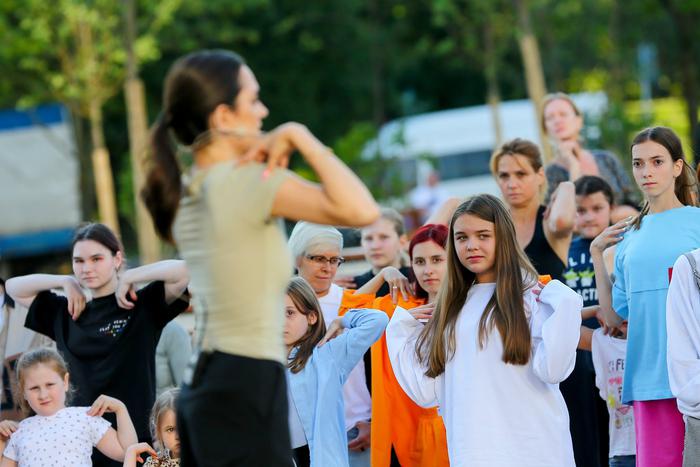 Какие мероприятия проведут культурные центры в рамках фестиваля "Лето в Москве. Все на улицу!"