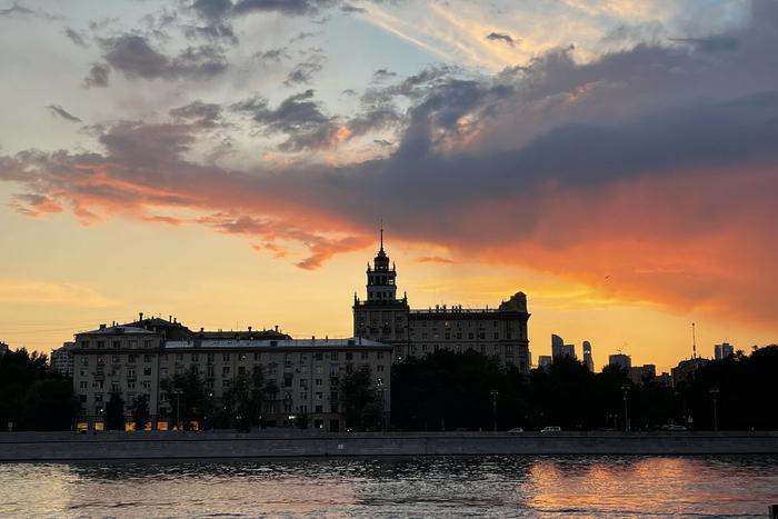 Москвичам и жителям Подмосковья рассказали о погоде в эту среду