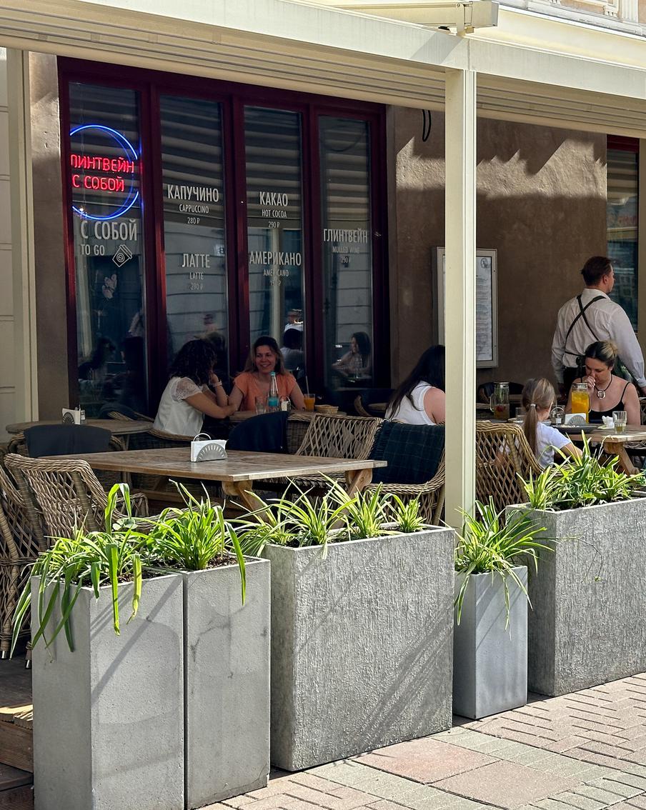 Рестораторы Москвы поддержали спецоперацию направив часть полученной за прошедшие выходные выручки на нужды СВО