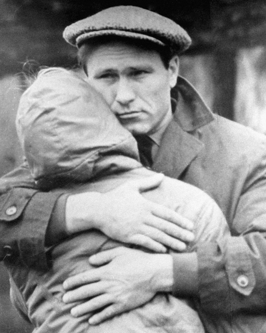 "Это единственная женщина, перед которой я виноват": к юбилею Василия Шукшина рассказываем о его первой любви