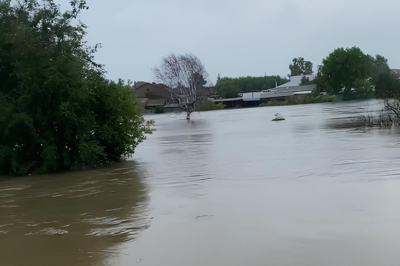 В Челябинской области из-за угрозы подтопления на фоне паводка эвакуировали два населённых пункта