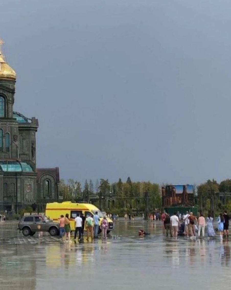 Как уберечься от молнии в грозу: основные правила