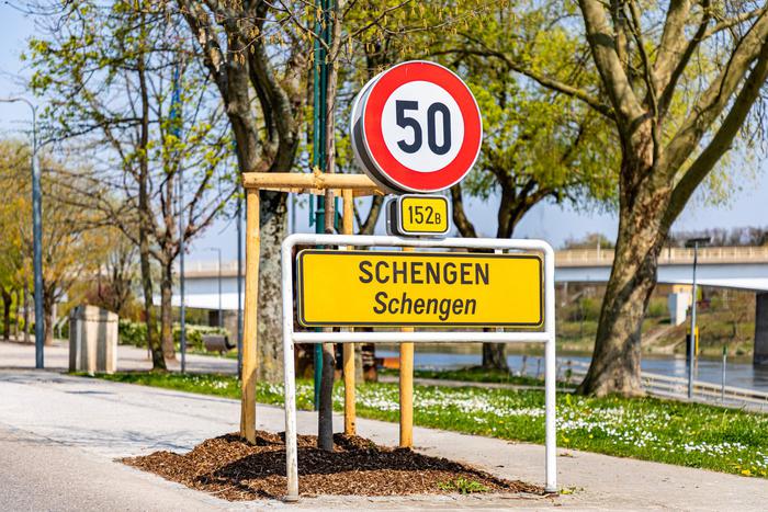 По данным экспертов, доля отказов в выдаче шенгенских виз россиянам достигла 10%