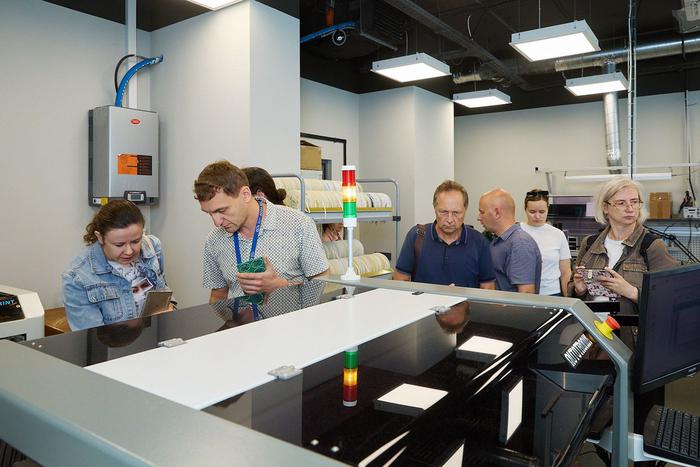 На промышленных предприятиях столицы расскажут, как делать ракеты и конфеты