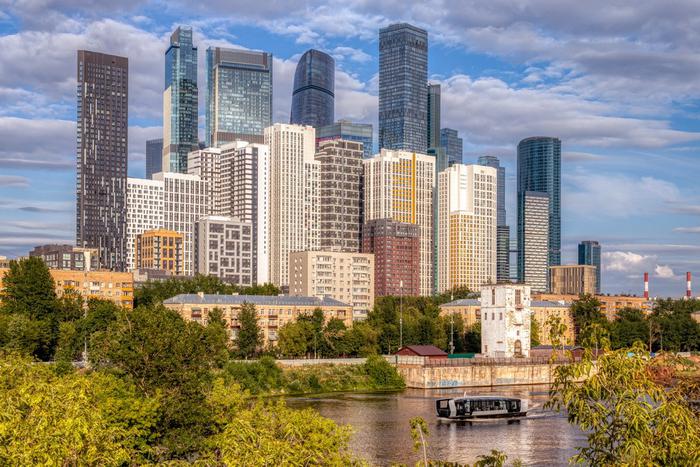 "Реновация – новый облик столицы" – "Московские небоскрёбы".