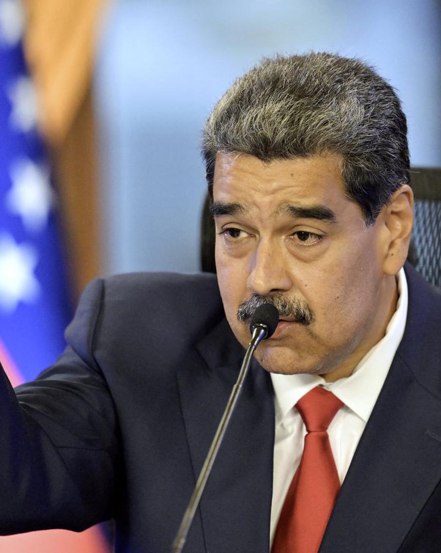 США и Евросоюз угрожают последствиями Николасу Мадуро, если он не сложит полномочия лидера Венесуэлы