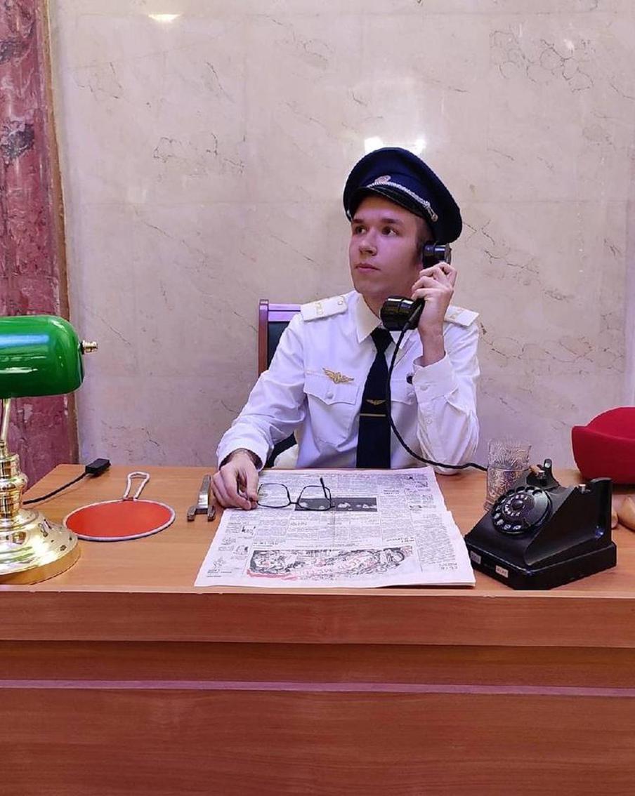 Самый юный диктор Белорусского вокзала собирает коллекцию "Троек" и читает скороговорки