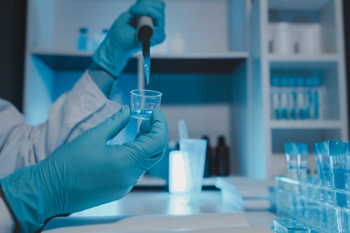 Врачи оценили новый препарат для долговременной защиты от ВИЧ