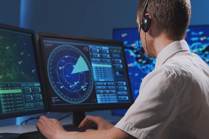 Легкомоторный самолёт пропал с радаров в небе над российским регионом