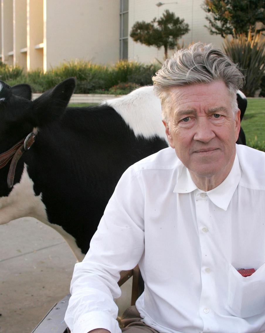 "Мне нравилось курить, но цена этому – эмфизема": Дэвид Линч будет режиссировать из дома