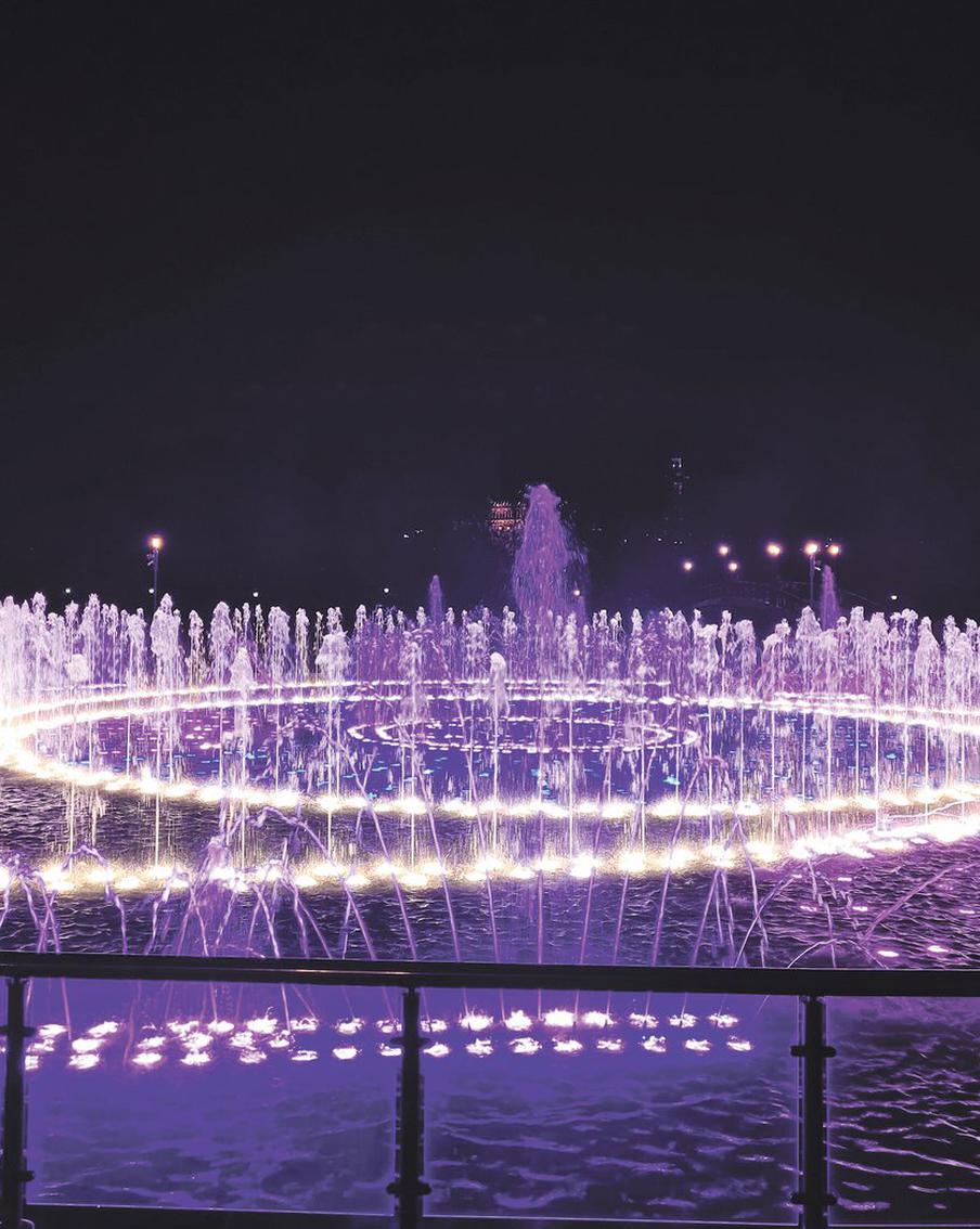 Где в Москве посмотреть на фонтаны, которые могут и спеть, и закружить в танце