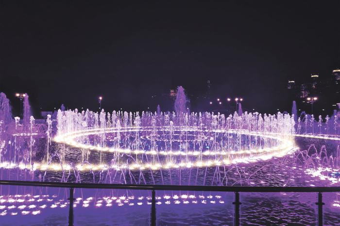 Где в Москве посмотреть на фонтаны, которые могут и спеть, и закружить в танце