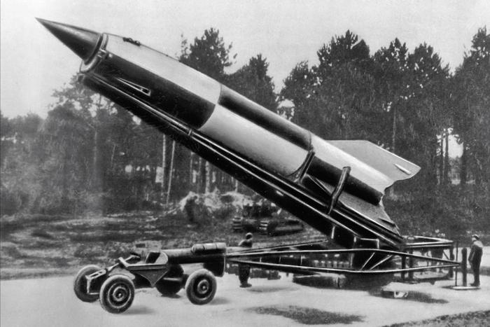 Что помешало Германии скинуть атомную бомбу на СССР