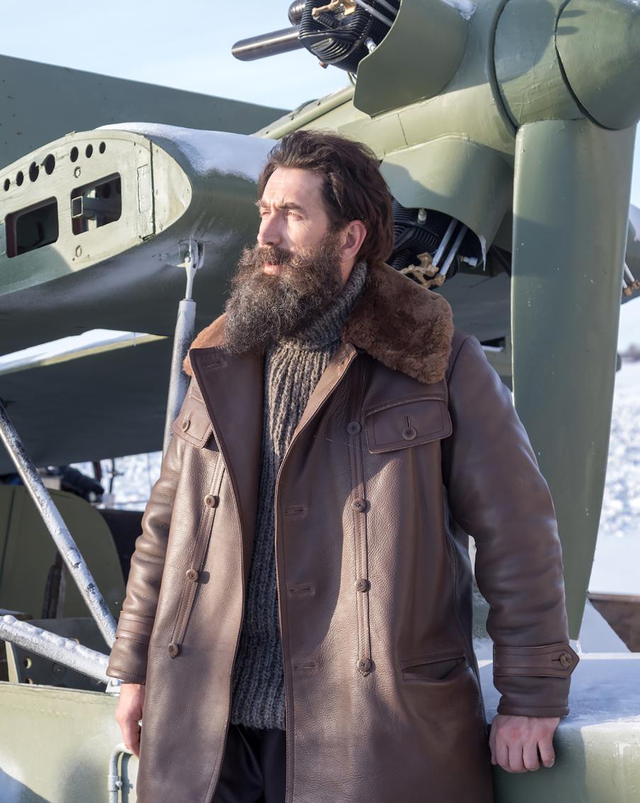 Кяро тонет, Снигирь танцует. Рассказываем о программе фестиваля "Новый сезон"