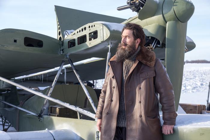 Кяро тонет, Снигирь танцует. Рассказываем о программе фестиваля "Новый сезон"