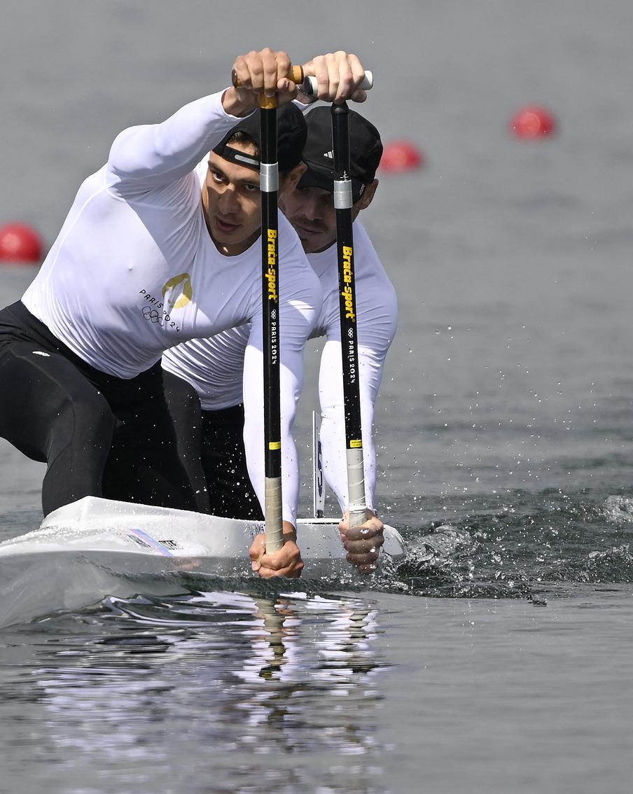 Российские гребцы остались в считанных миллиметрах от триумфа в Париже