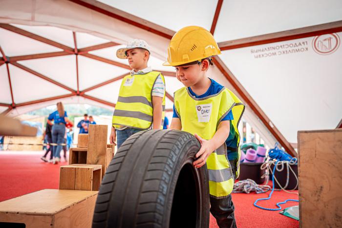 Мастер-классы для самых юных строителей ждут посетителей форума "Москва 2030"