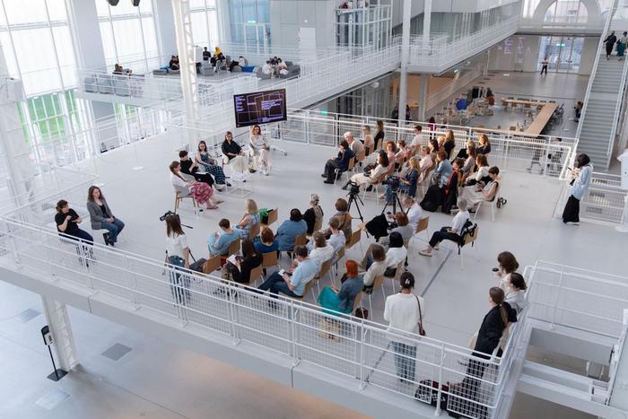 "Москва 2030: Город мировых трендов": чего ждать от паблик-тока в "ГЭС-2"