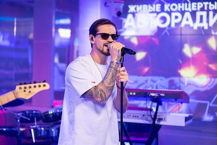 Миша Марвин уверен – необходимо возвращать моду на романтику уличных знакомств