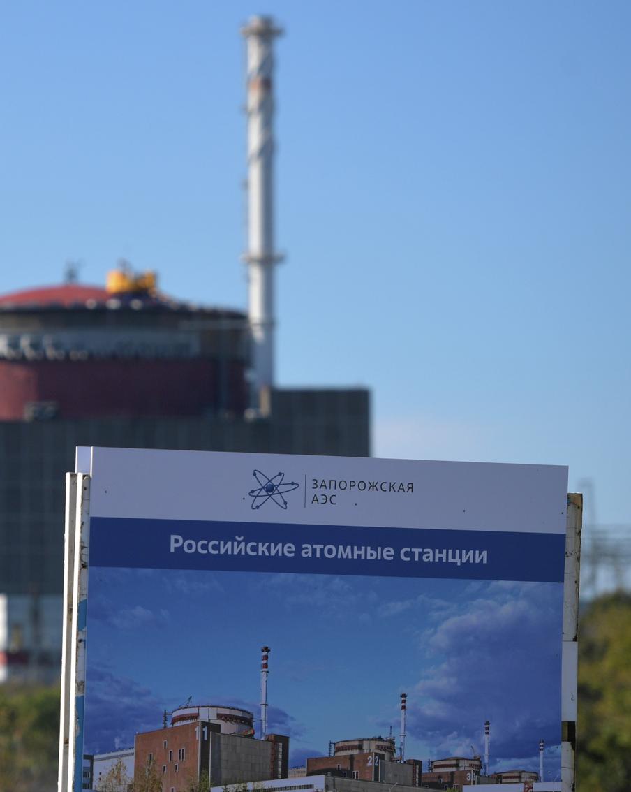 "Зеленский действует абсолютно безумно": что случилось с Запорожской атомной электростанцией после удара ВСУ