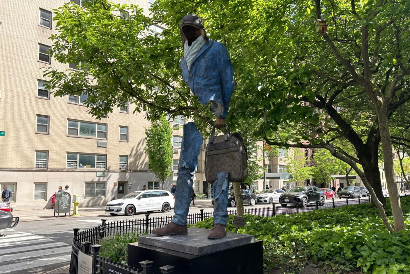 "Путешественники".