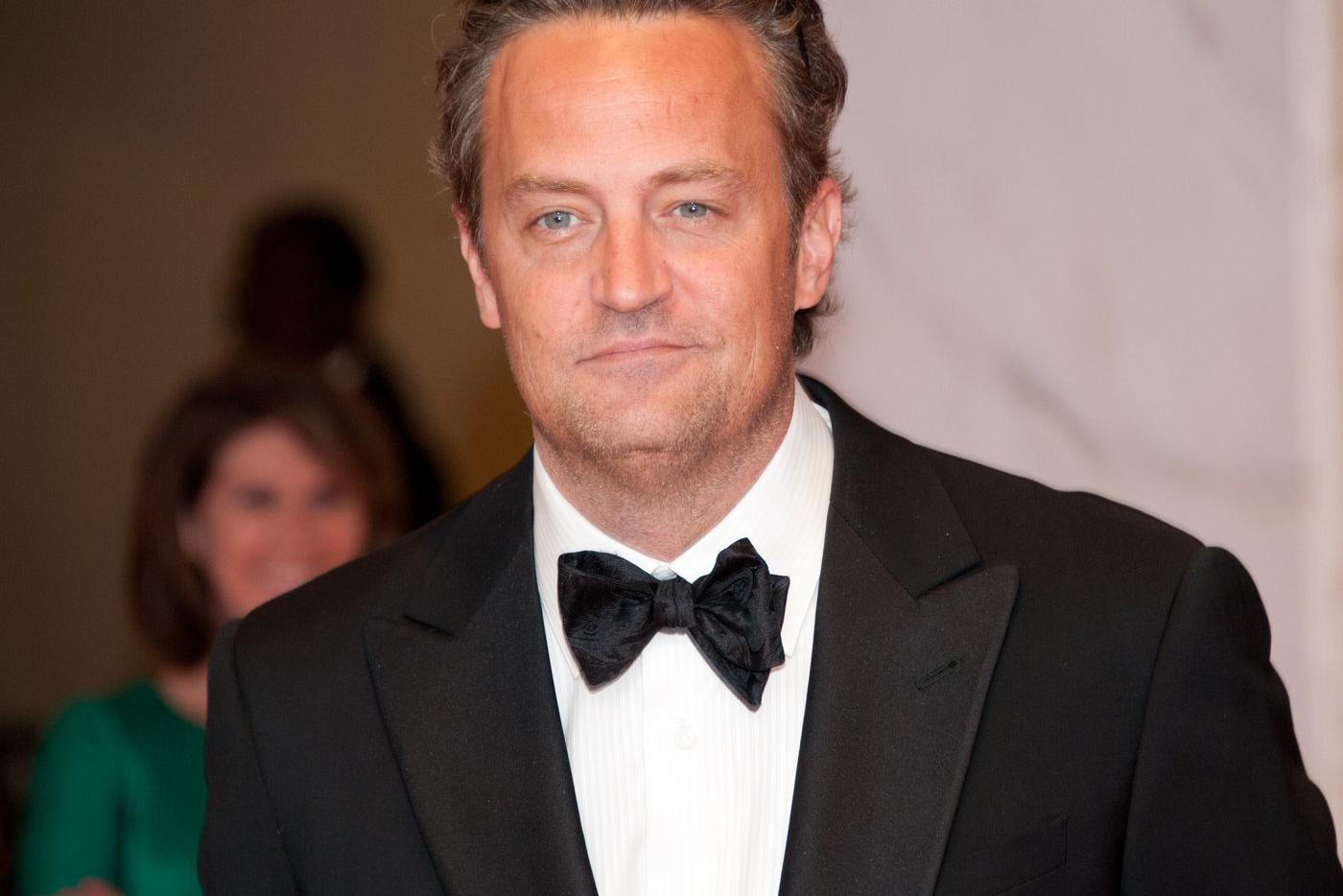 По делу о смерти Мэттью Перри задержали врача и наркодилеров