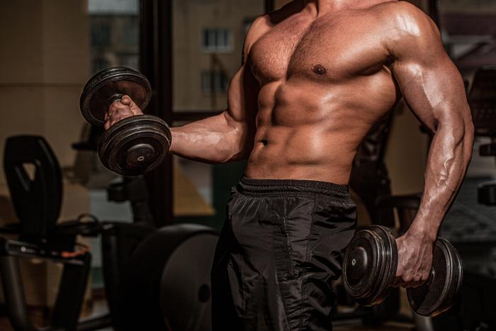 Умер 48-летний бывший участник "Мистер Олимпия" Евгений Мишин