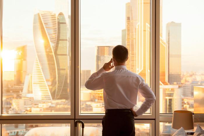 Вместо квартиры: как выгодно инвестировать в сервисные апарт-отели