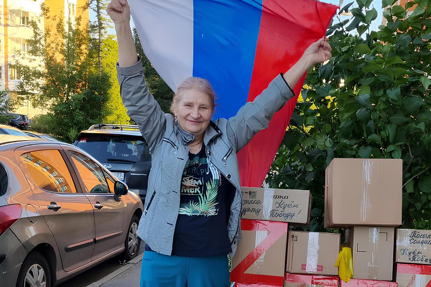 Куклы-обереги, гитара и безрукавки: что пересылают добровольцы военным на фронт