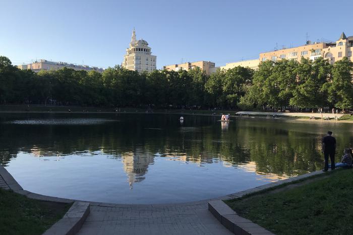 Жителям столицы рассказали о погоде на выходных