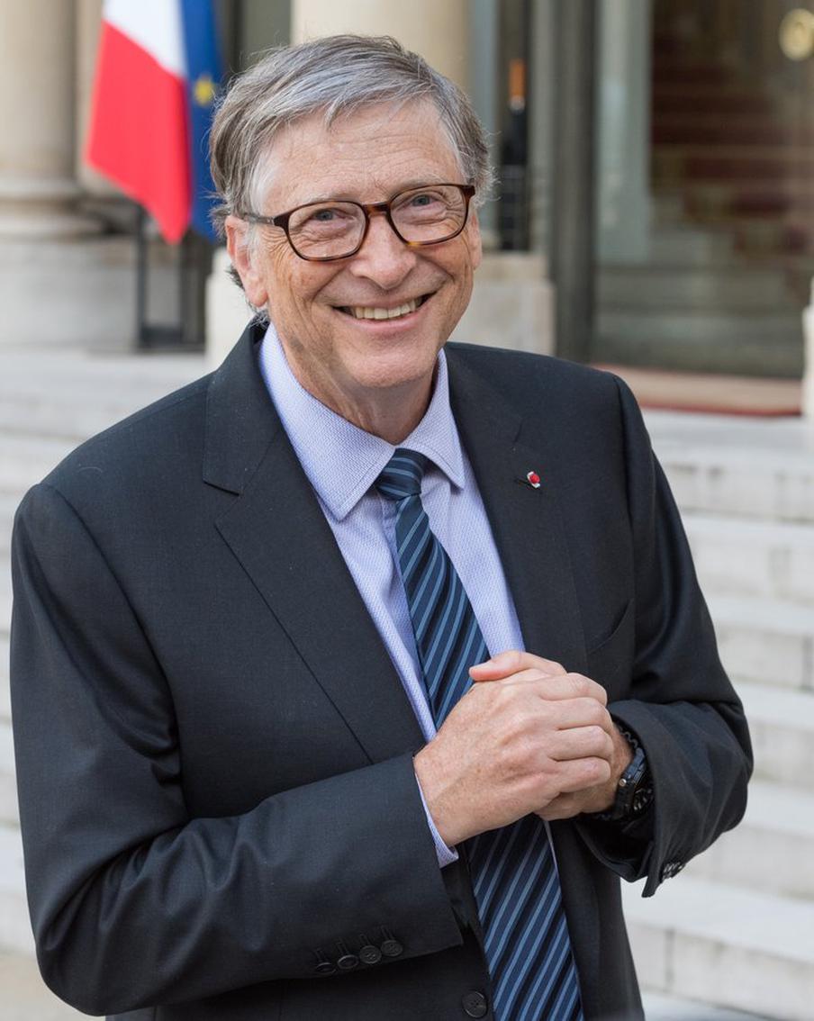 Билл Гейтс в очередной раз прокомментировал теории заговора