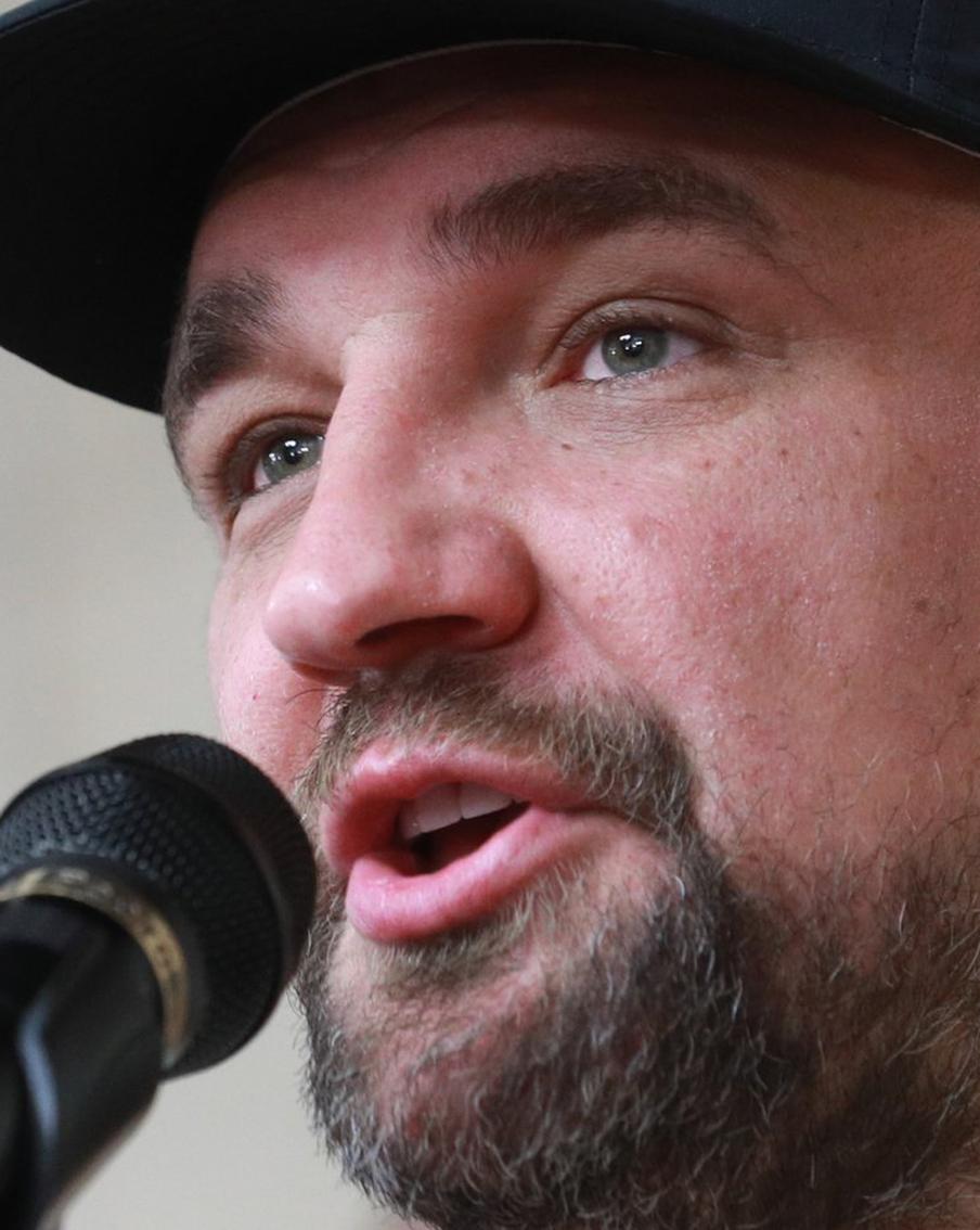 Баста рассказал об отношении к алкоголю и как предпочитает отдыхать