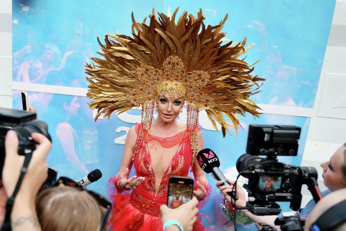 Волочкова жёстко ответила критикам после скандального фото в Храме на Крови