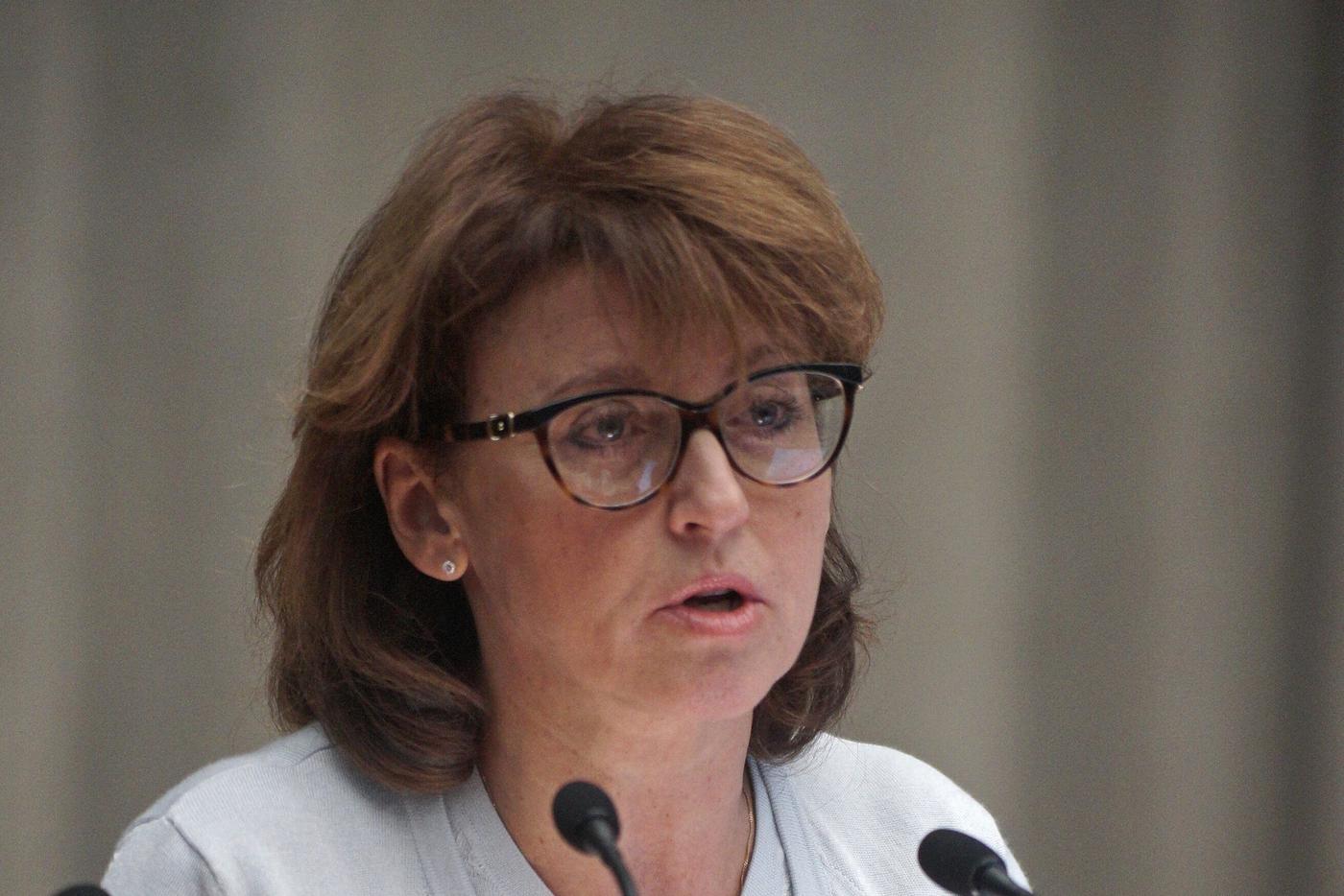 В магазине продали просроченный товар: эксперт объясняет, что делать в таком случае