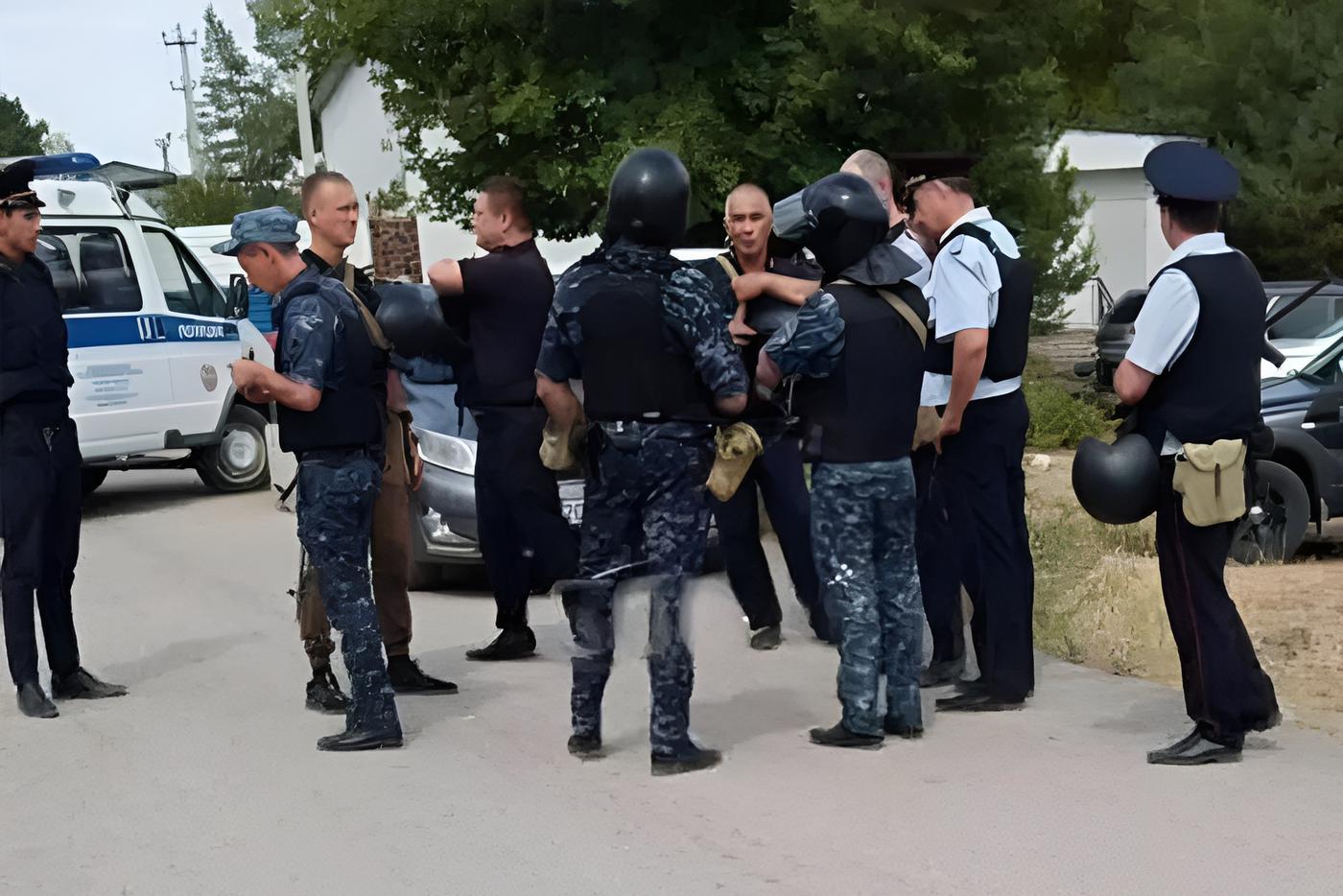 Захват заложников в исправительной колонии 19