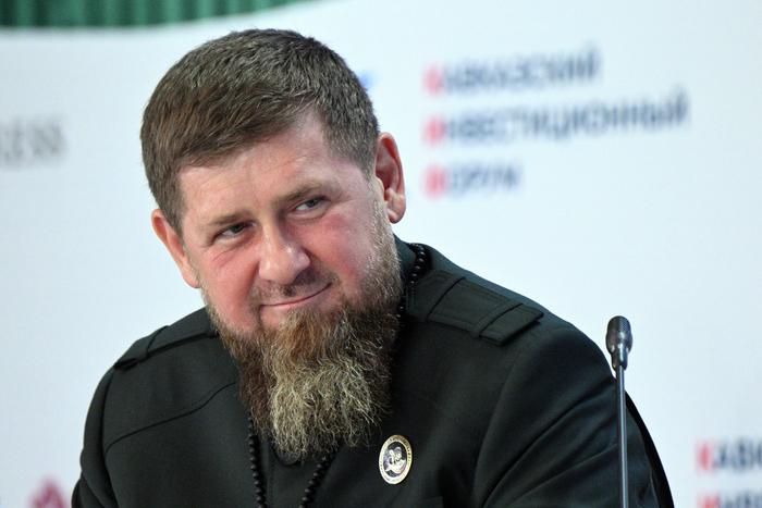 Глава Чечни Рамзан Кадыров рассказал о спасении из окружения ВСУ в Курской области более 40 россиян