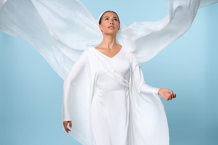 "Водители смотрят с ужасом, когда еду в маске для лица". Интервью Алины Загитовой