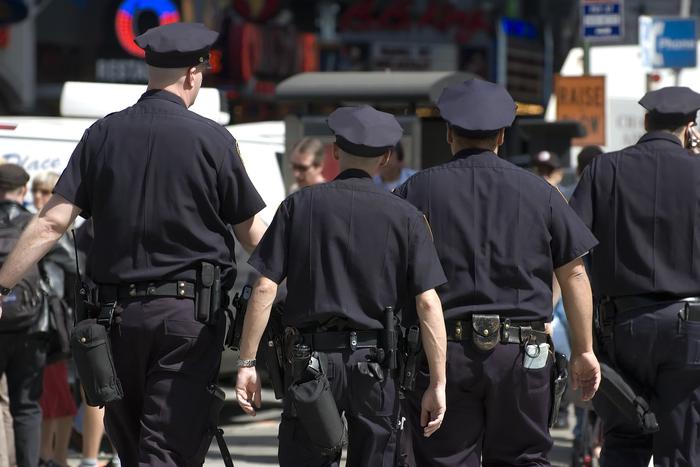 Сотрудника полиции Далласа убили во время стрельбы