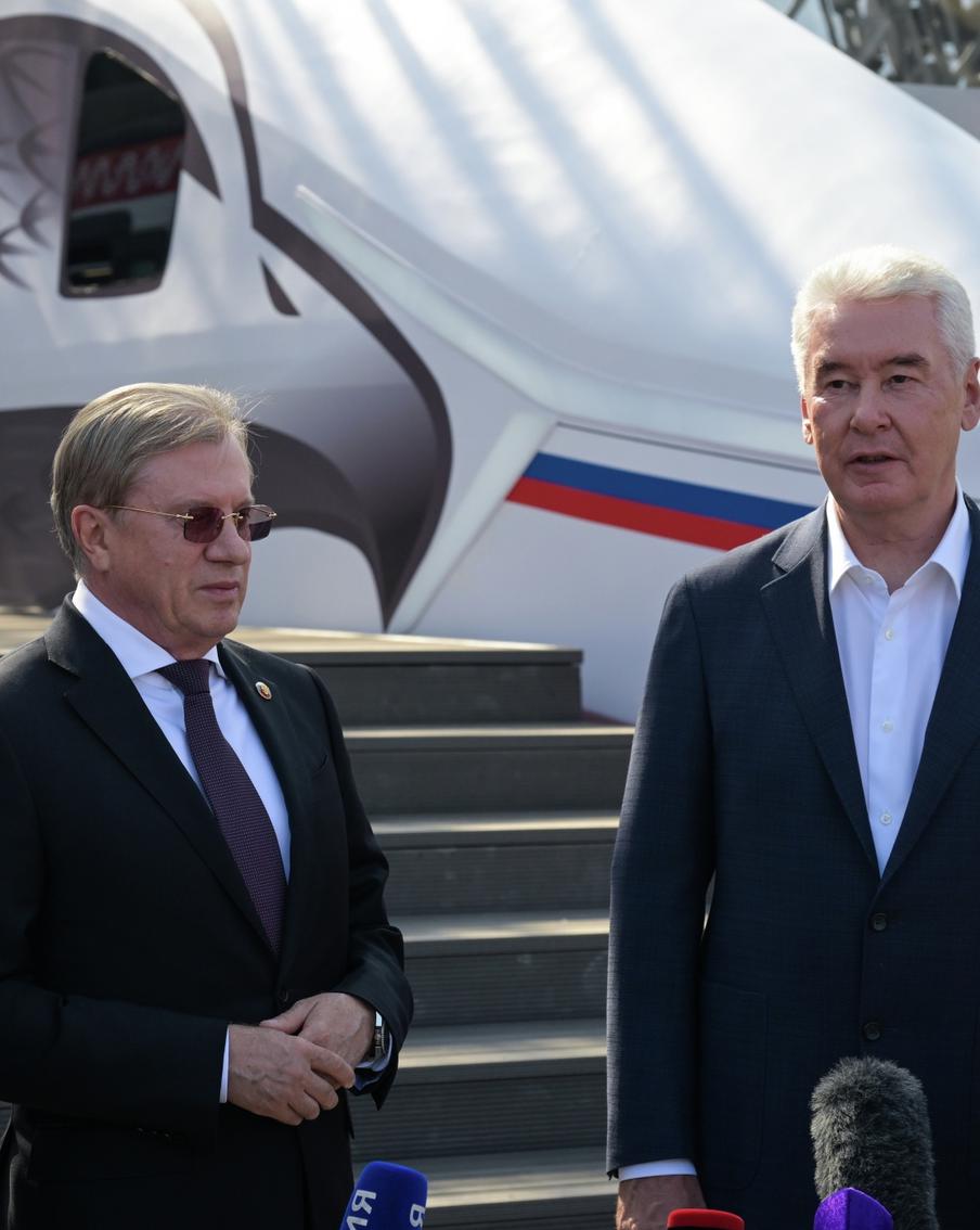 Сергей Собянин рассказал, что подписан договор на поставку 41 состава электропоездов для ВСМ