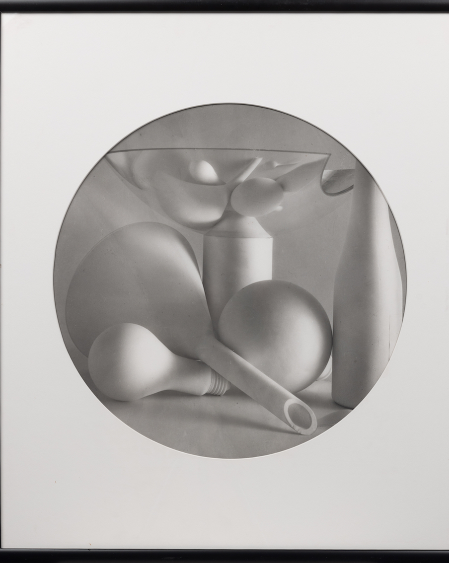 Sklo V. 1985. Фотобумага, серебряно-желатиновая фотопечать. Из коллекции семьи автора.