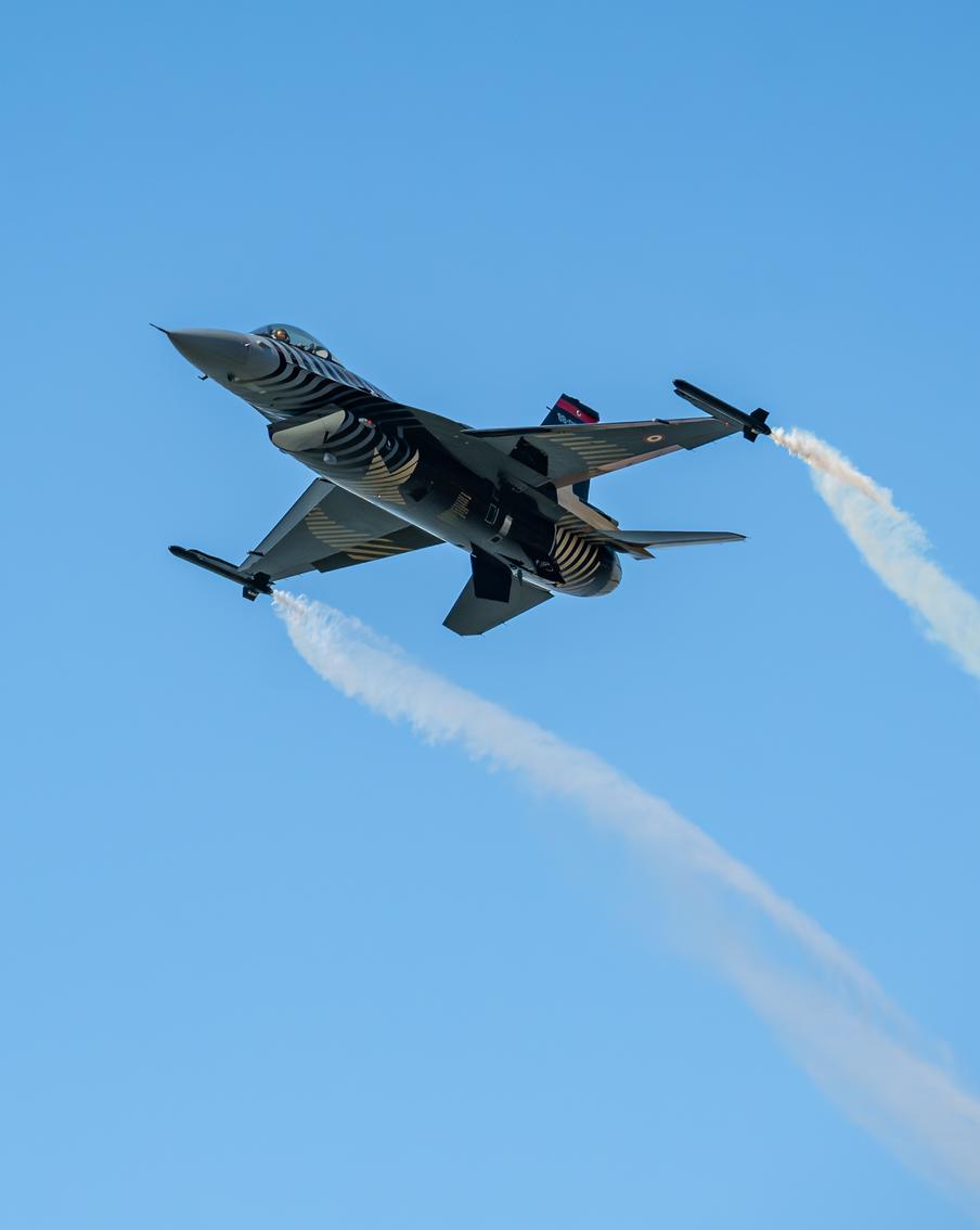 Американские военные выразили сомнение относительно озвученной Киевом официальной версии потери истребителя F-16