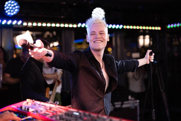 SHAMAN выступил в "Музеоне" в рамках форума-фестиваля "Москва 2030"