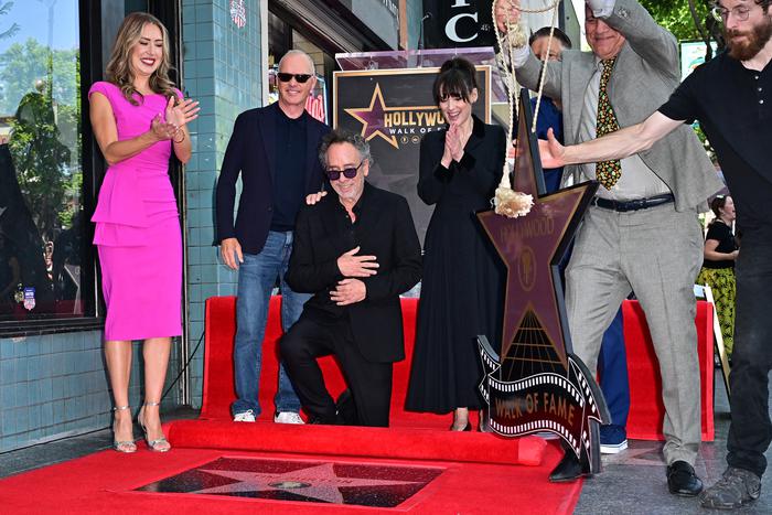 Вайнона Райдер эксклюзивно рассказала об ужасе из-за съёмок нового "Битлджуса"